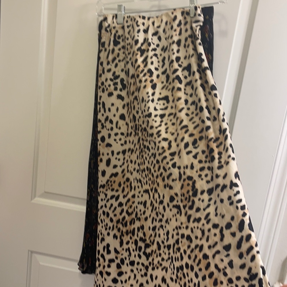 Leapord midi skirt